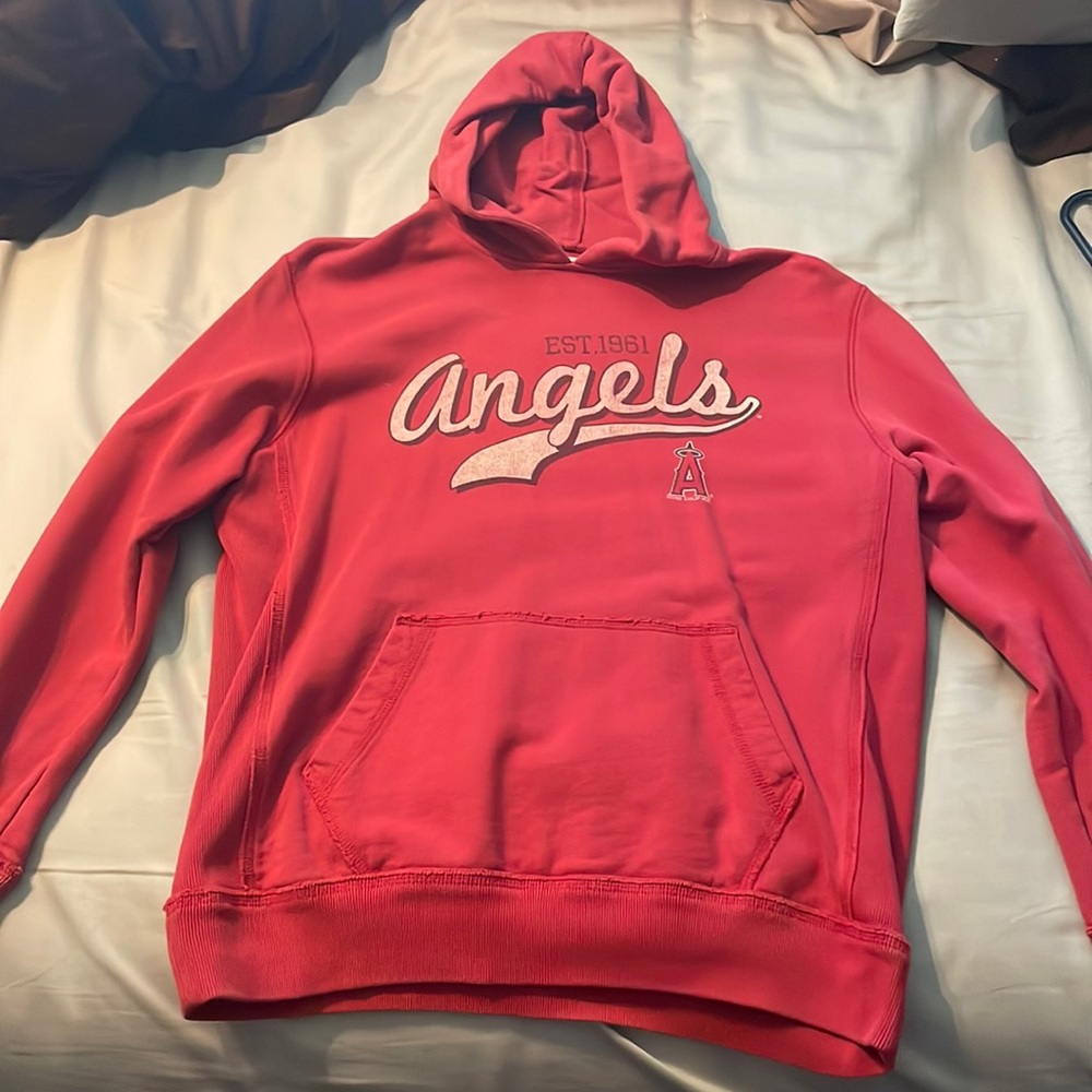Faded red Los Angeles Angels pull over sweatshirt size XL